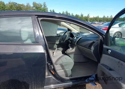 2008 Nissan Sentra 2.0S z USA, uszkodzony, nr VIN 3N1AB61EX8L756335